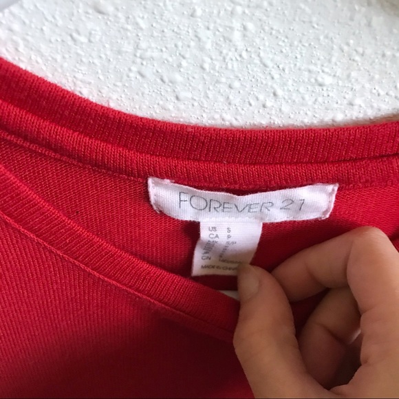 Forever 21 Red Lettuce Edge Crop Top* - Picture 3 of 8